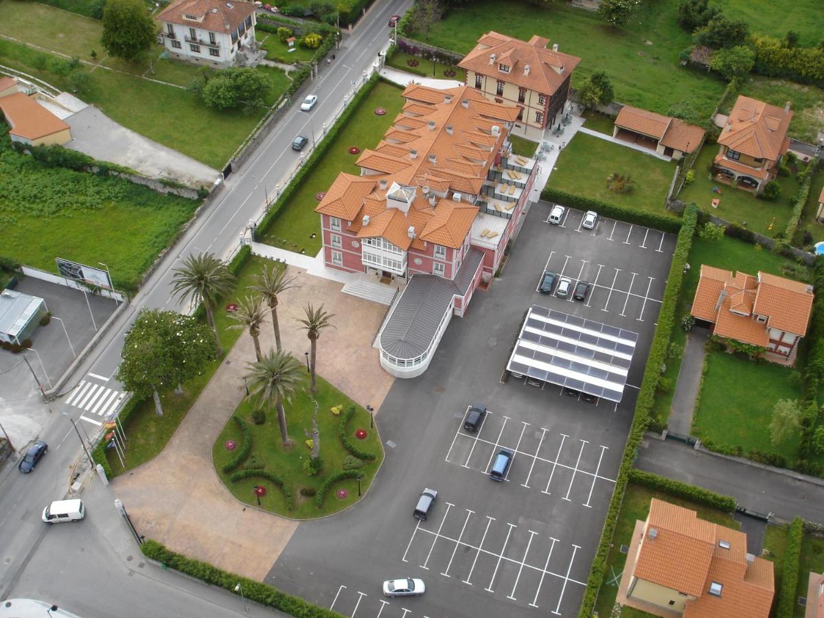 El barrio de los alrededores o un barrio cerca de este hotel
