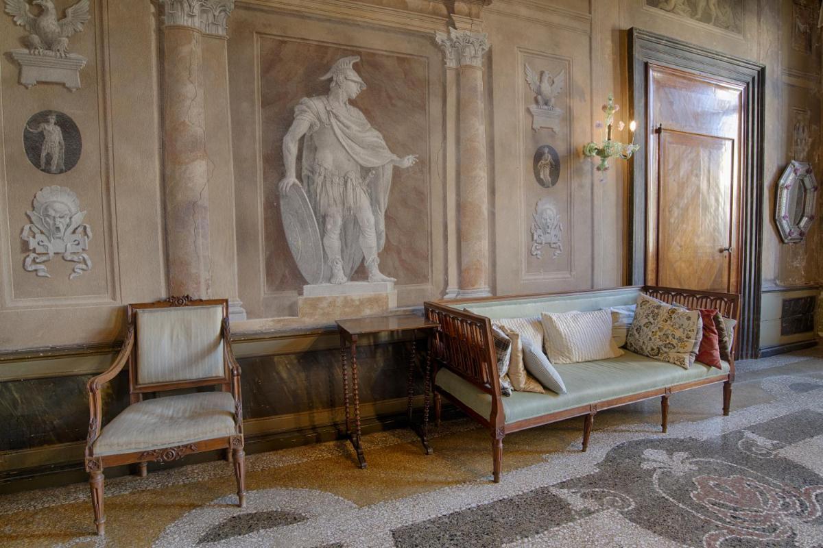 Vintage Venice Apartment - Hizvo