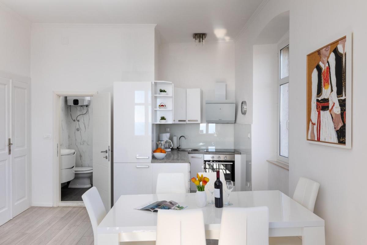 Suitetrails - Apartments Minceta Old Town