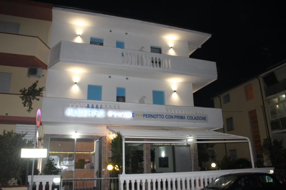 Hotel Tuo Mare - Housity