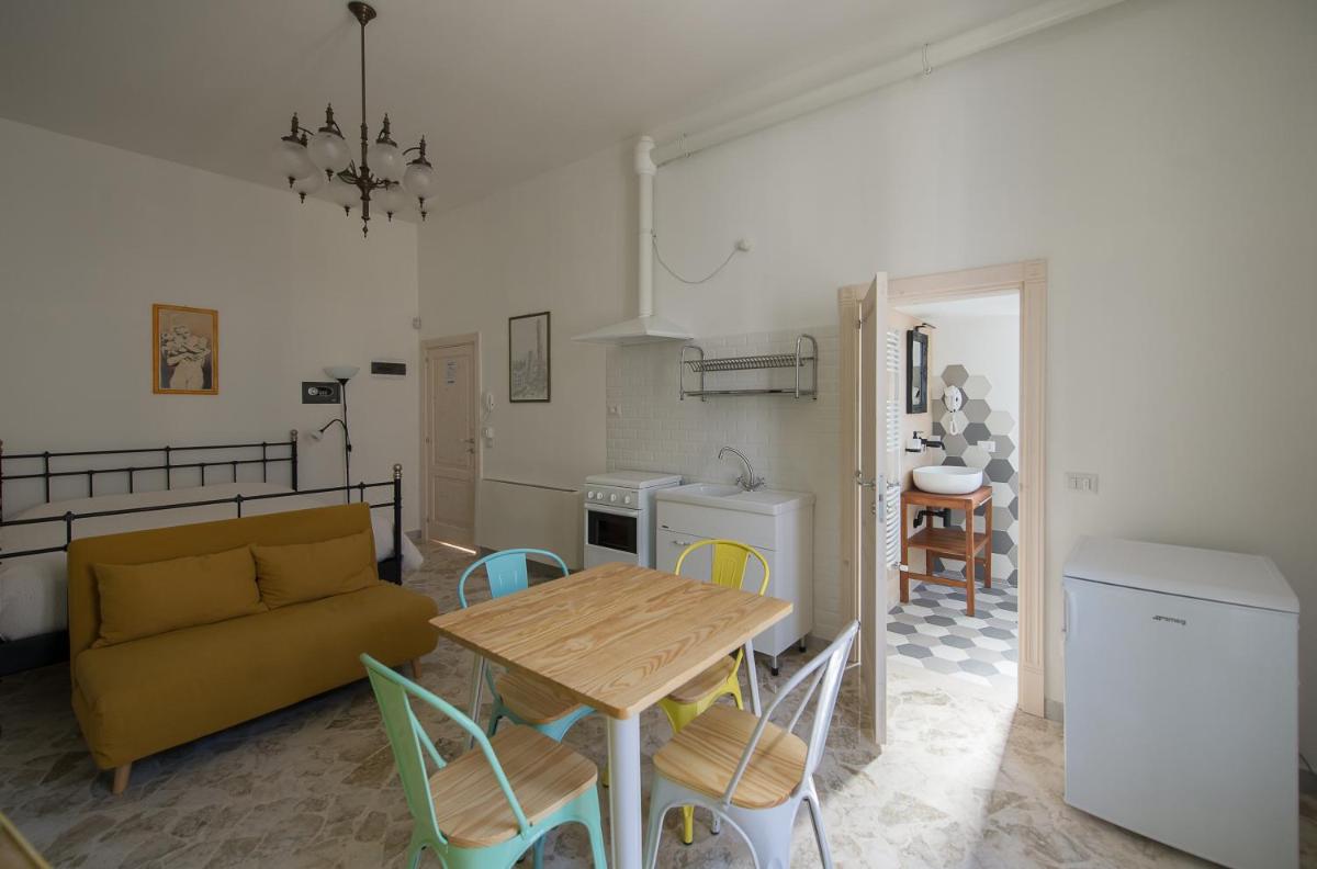 Ai Cappuccini Guest House - Housity