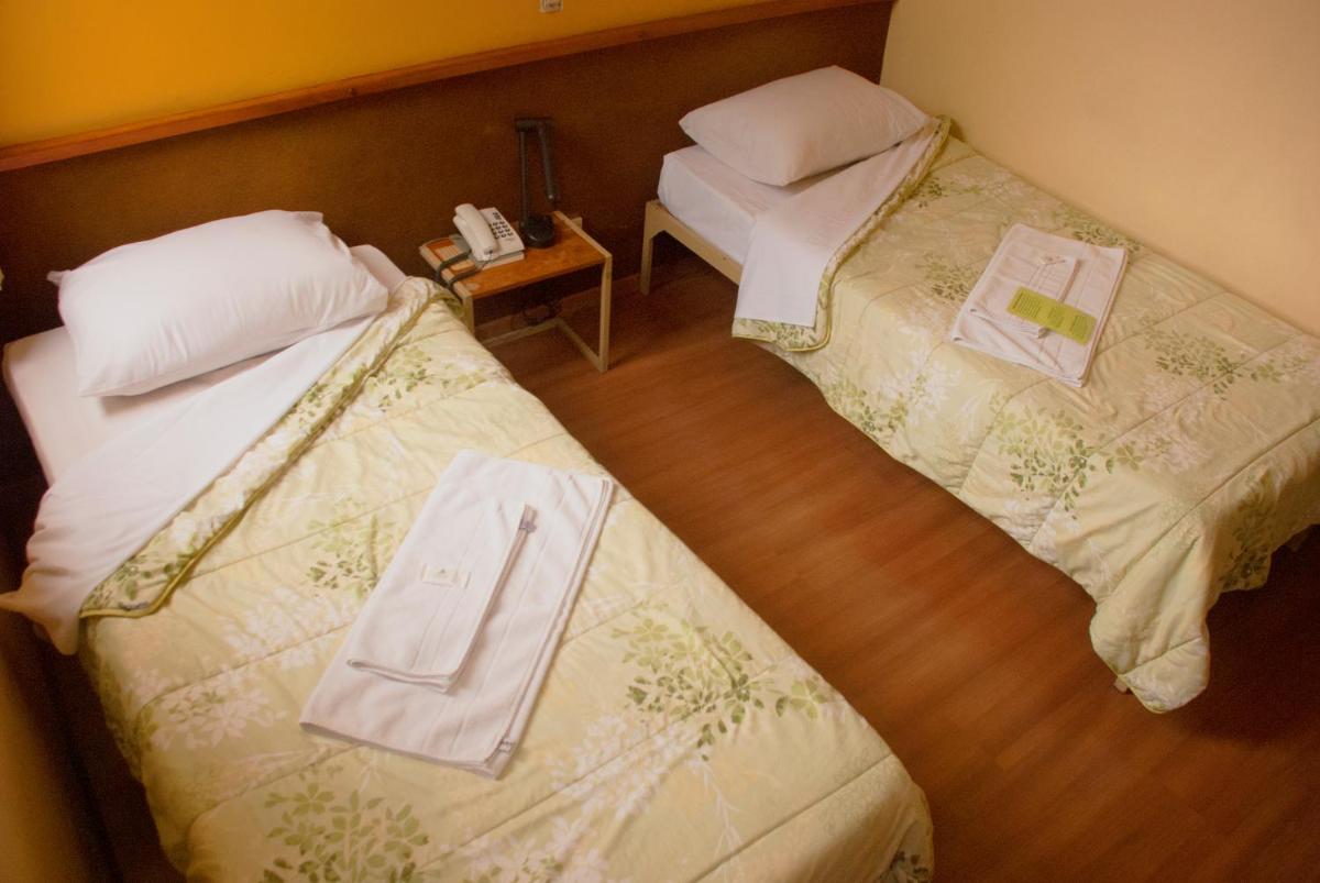 Hara Palace Hotel - Housity