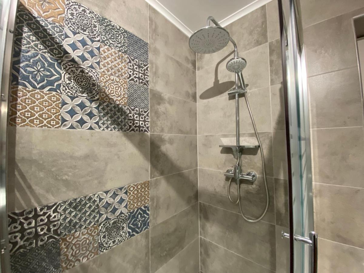 Evergreen Apartment - Housity