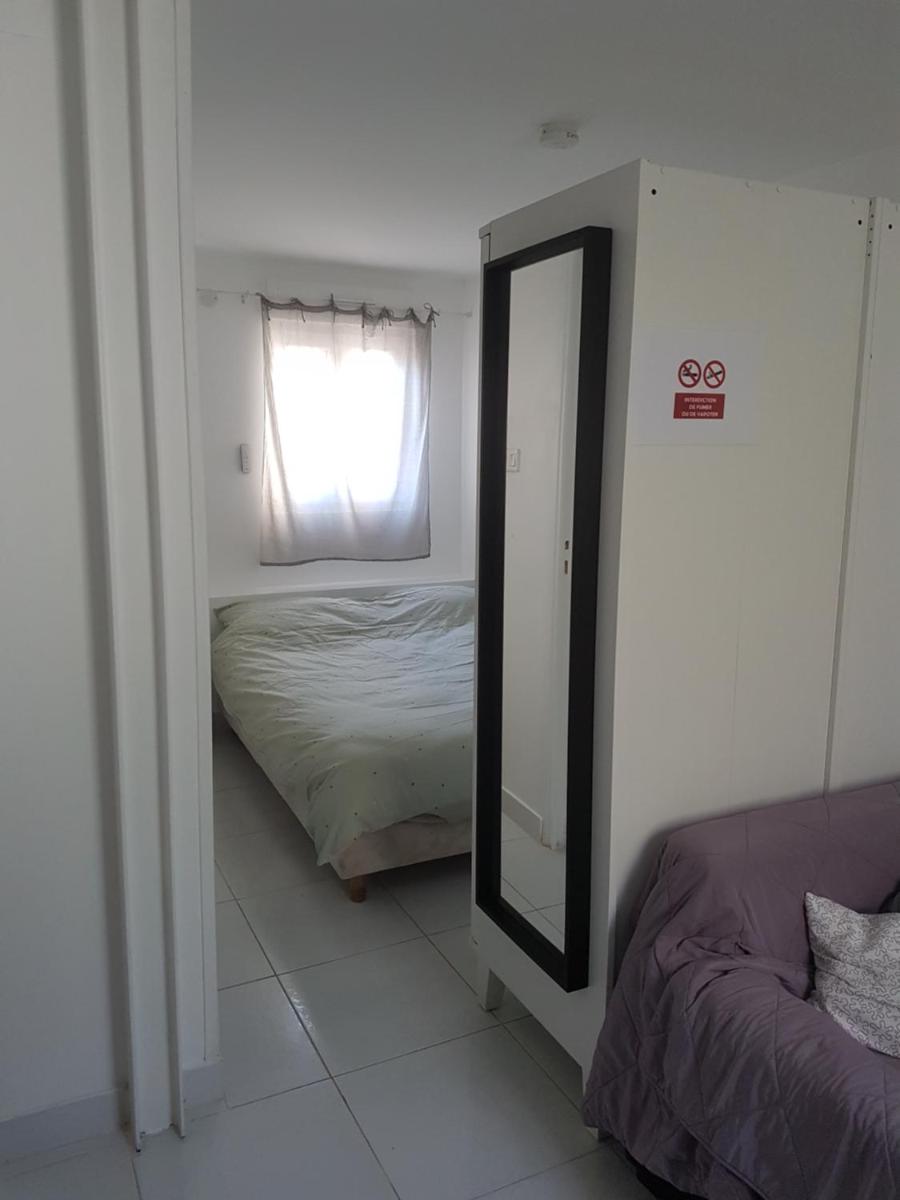 Suitetrails - Appartement avec terrasse à Rosny-sous-Bois
