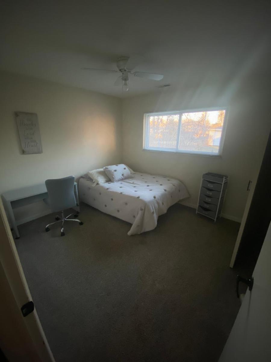 Bancroft Guest House - Housity