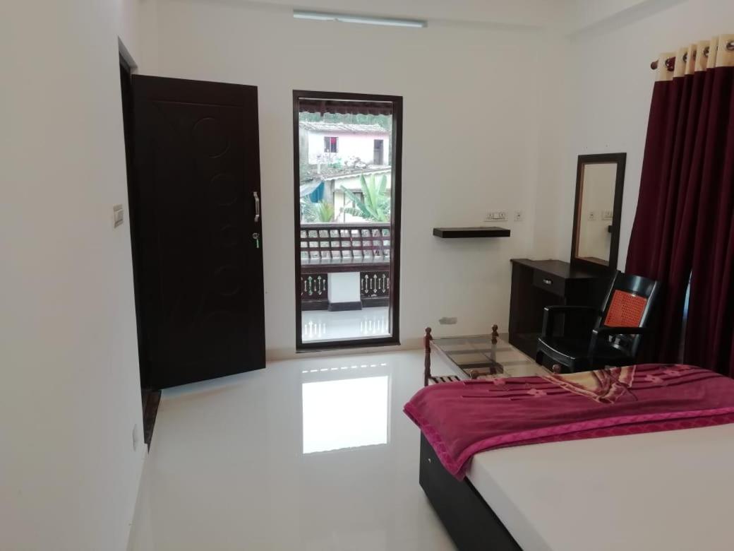 Suitetrails - Vagamon Residency