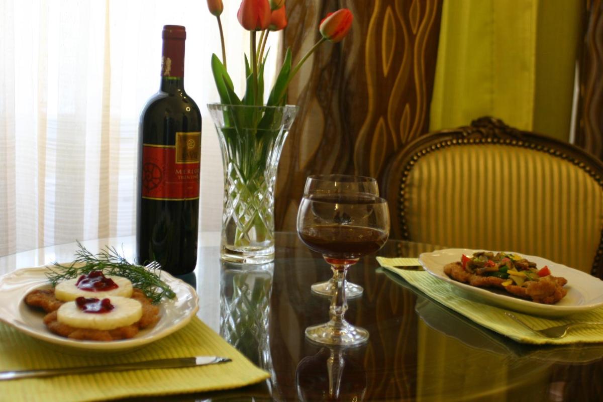 Hotel Polonia - Housity