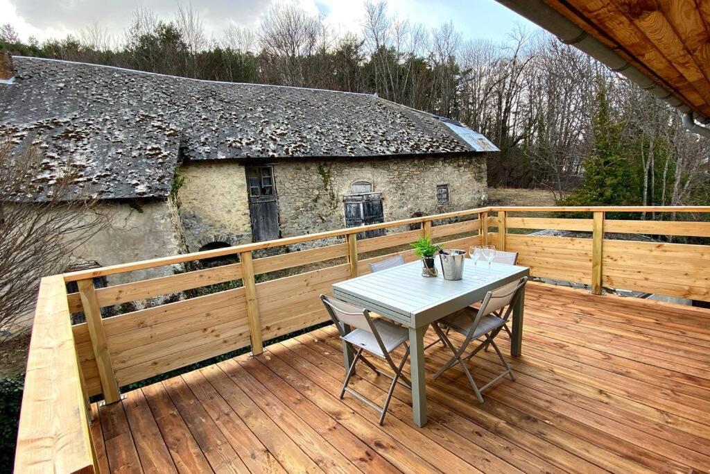 Gîte avec jacuzzi privatif - Housity