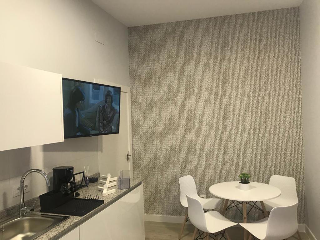Apartamentos La Encarnación III - Housity