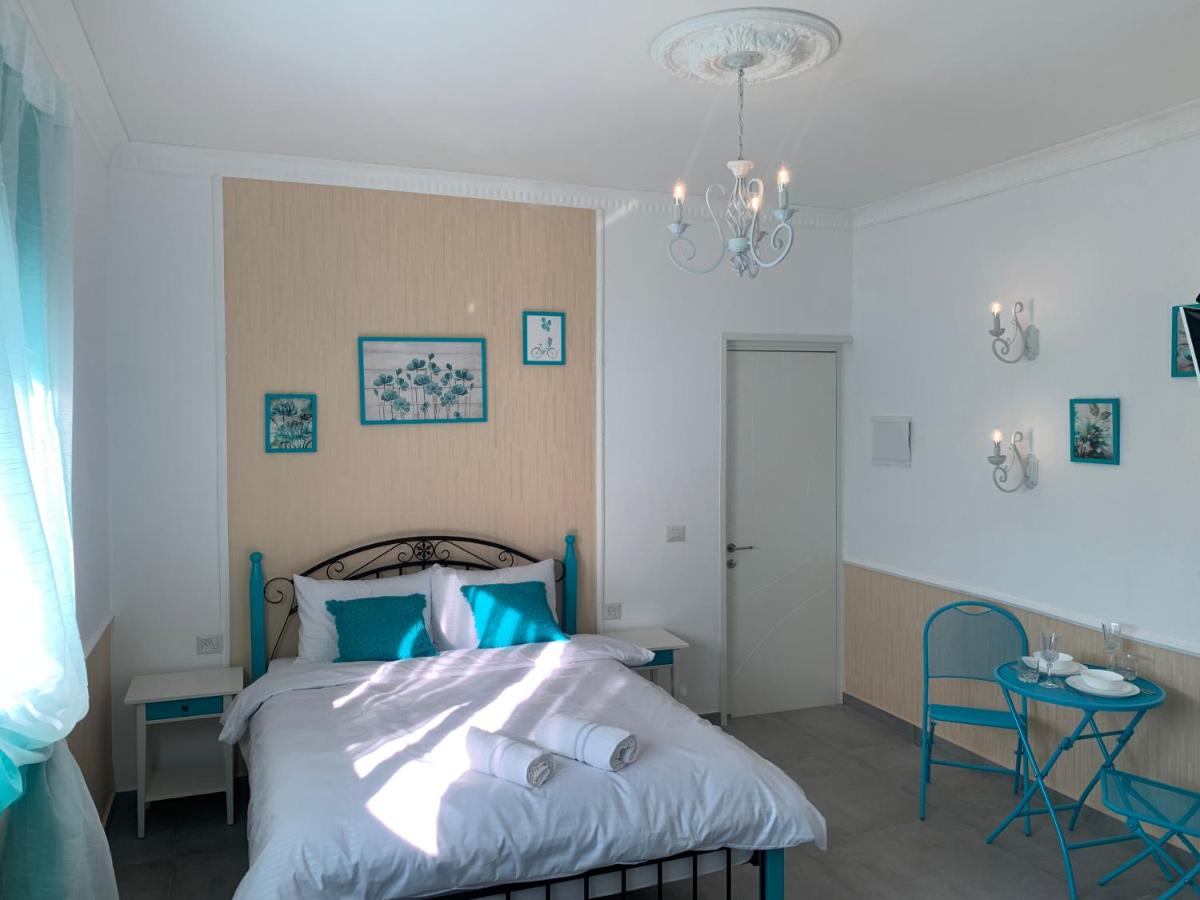 Via Arad Apartments - Housity