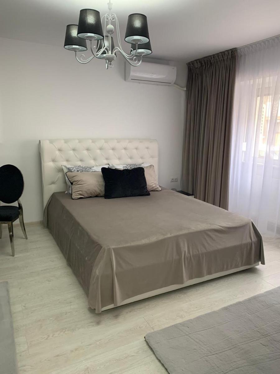 Suitetrails - Leon Apartment