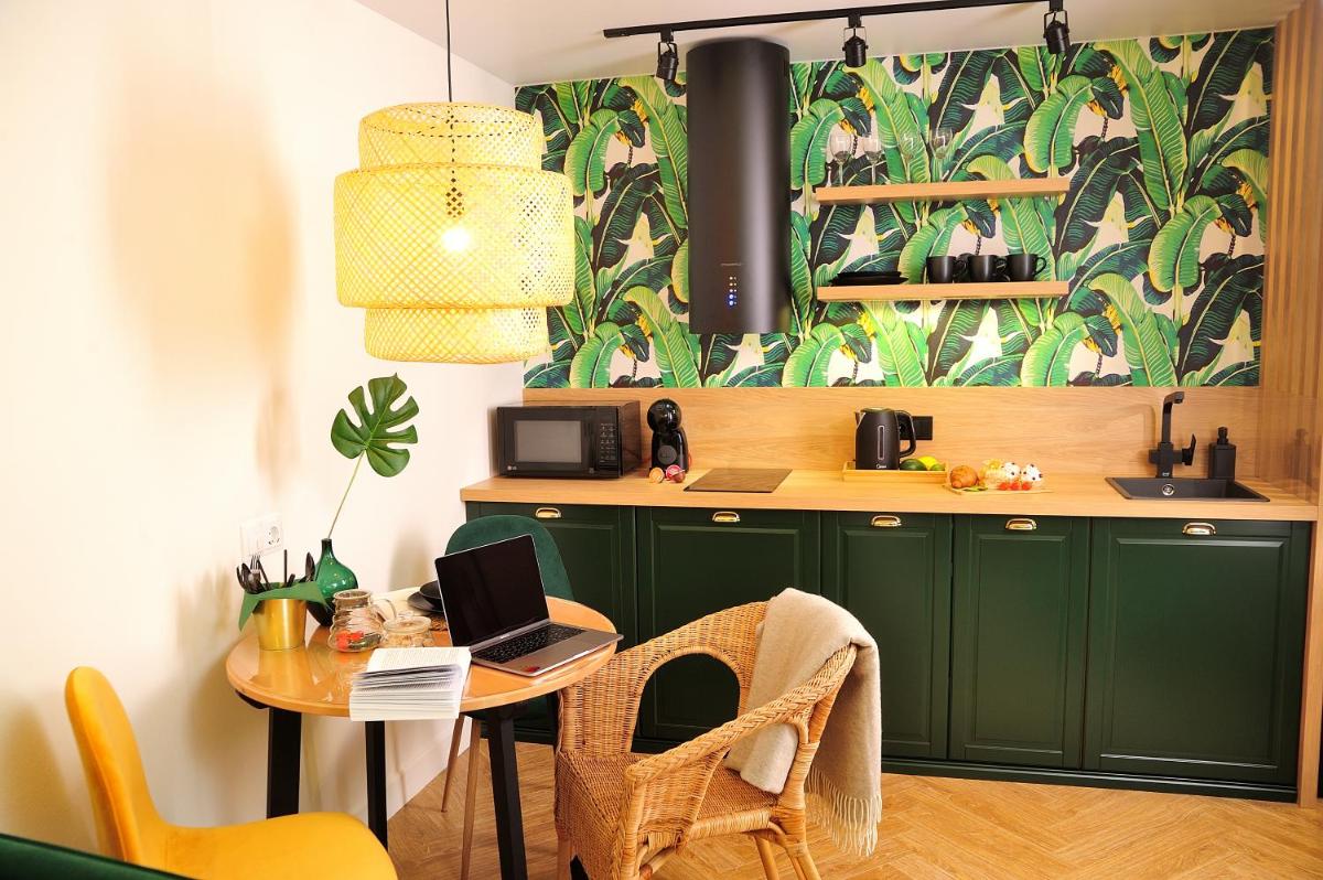 V O Apartments - Housity