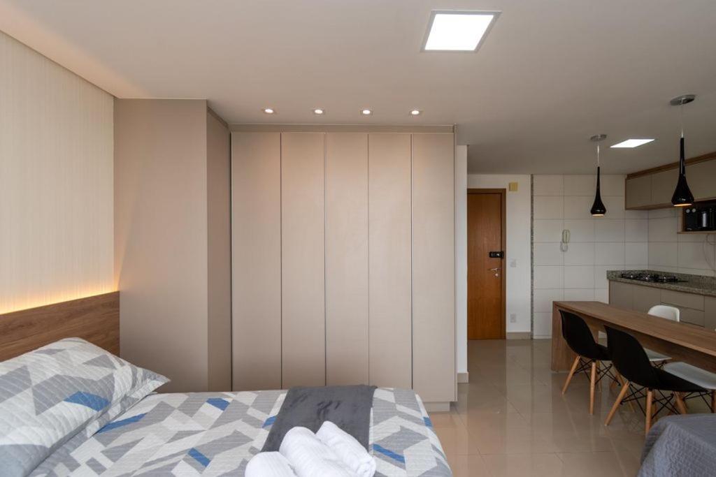 #TH1906# Studio amplo e decorado no Setor Bueno - Housity