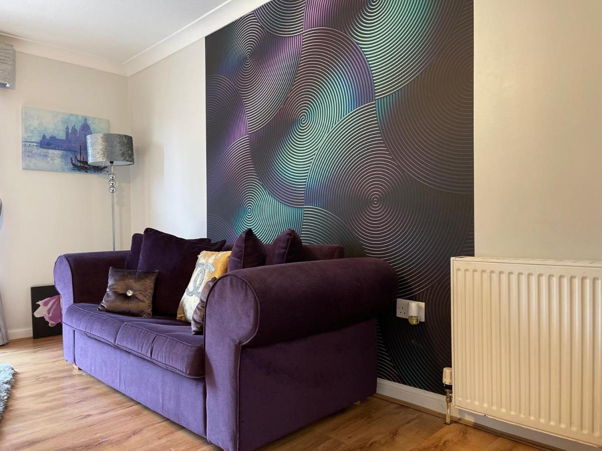 King Court Apartment - Housity