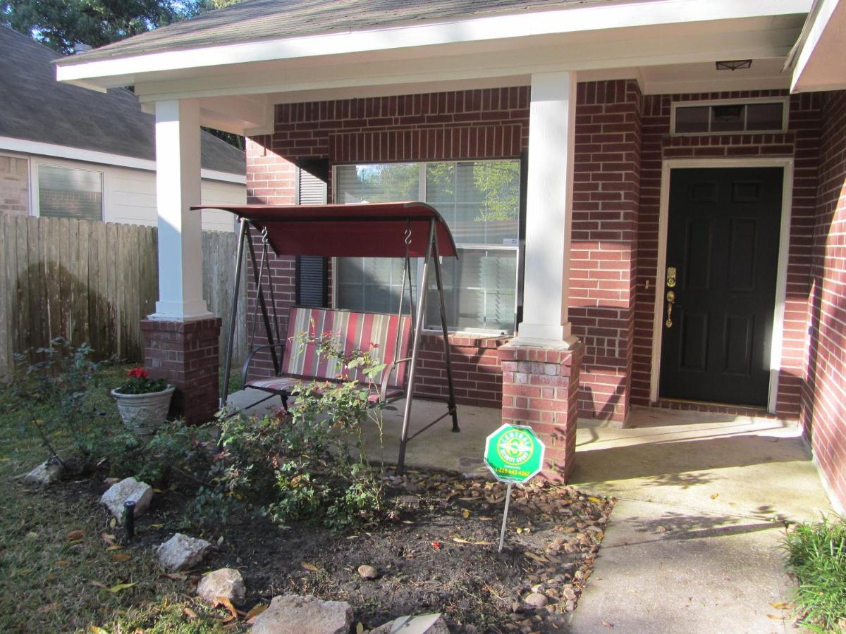 Relaxing 4 Bedroom Home - Housity