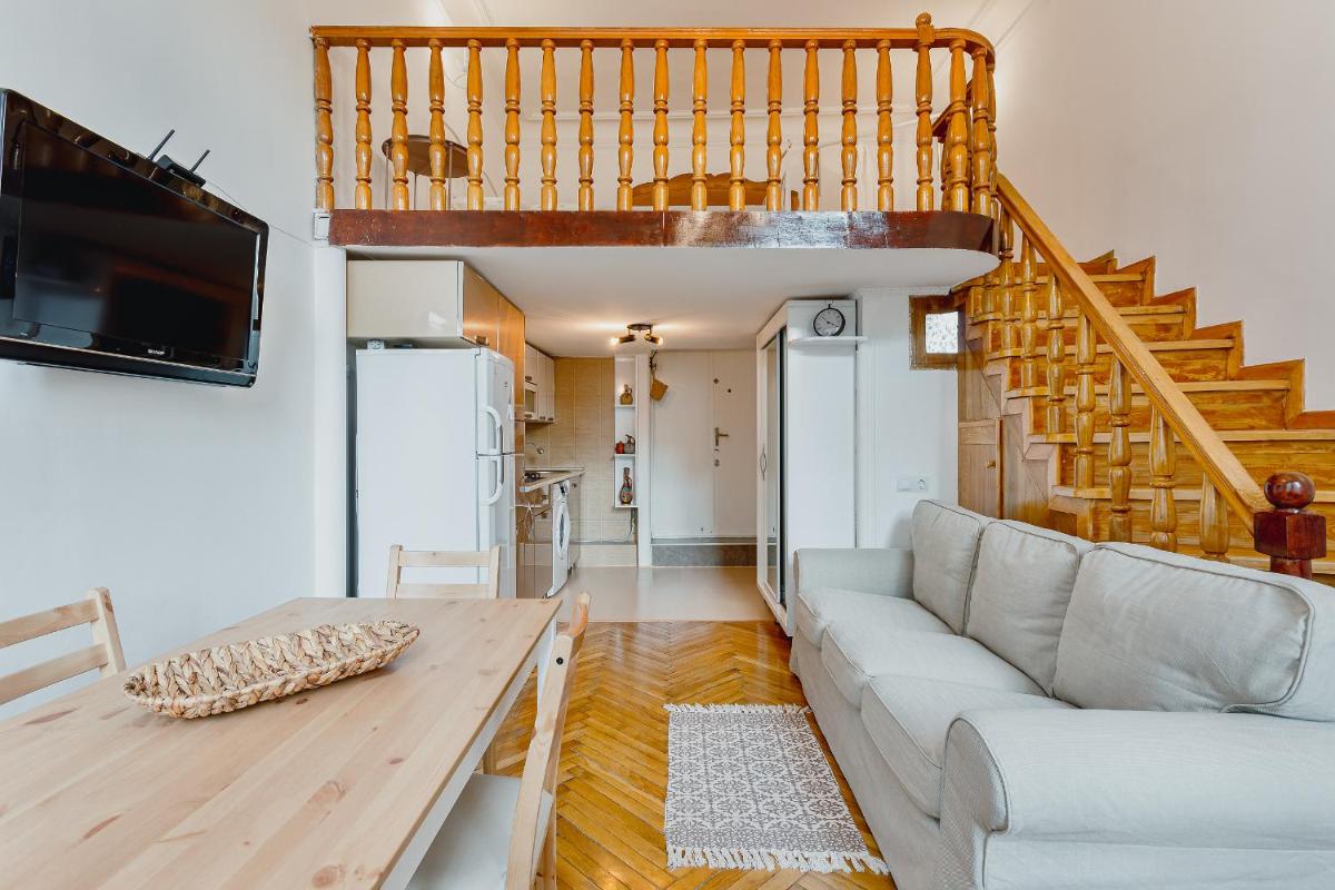 Cozy Home - Housity