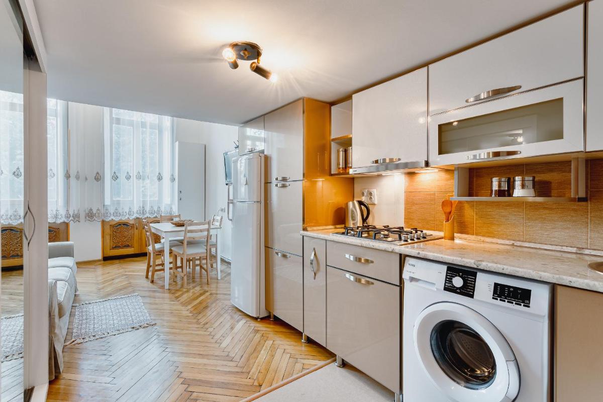 Cozy Home - Housity