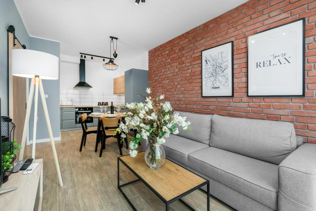 Premium Apartments Poznań Airport by Noclegi Renters - Housity