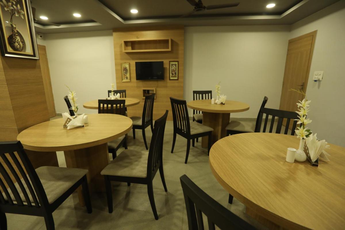 Suitetrails - VIPs Hotel Olive