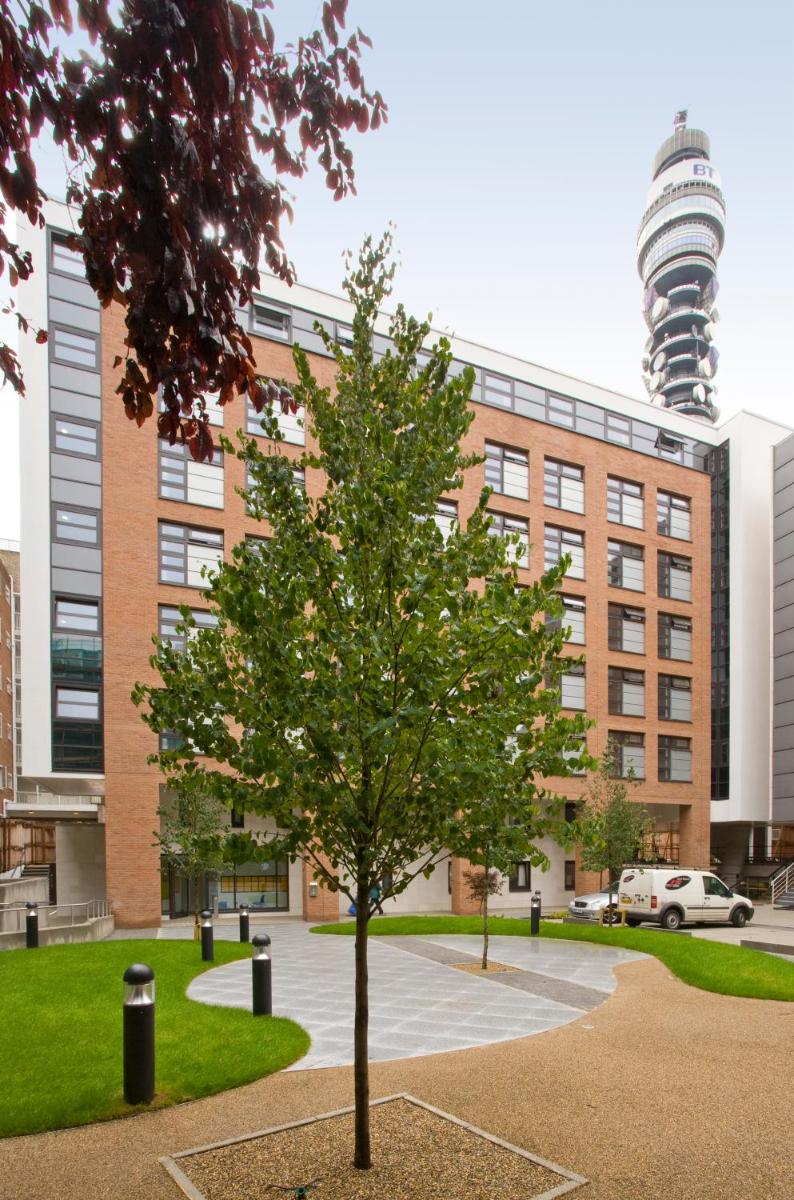 Ian Baker House - Housity