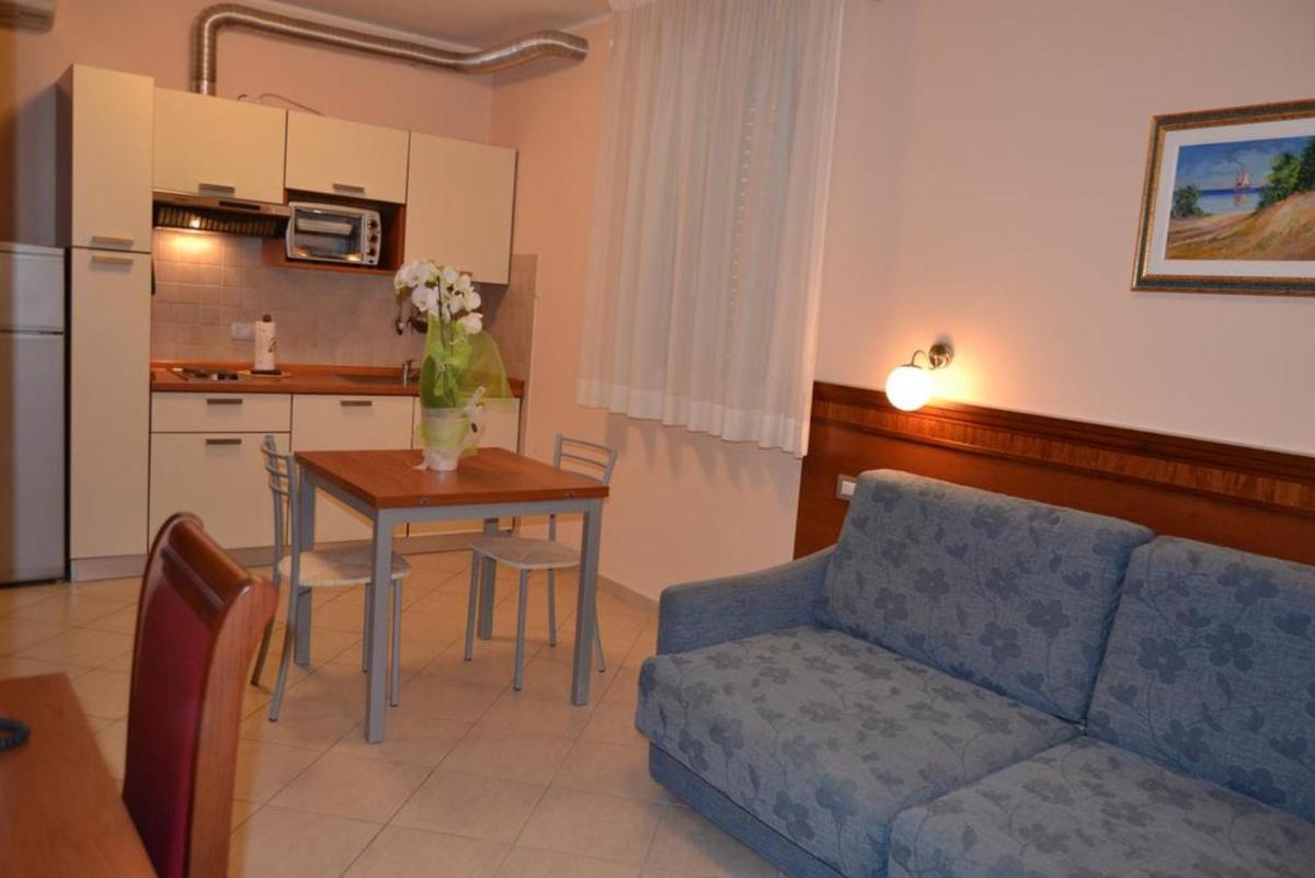 Charming studio in Rimini of 30 m² with bikes - Housity