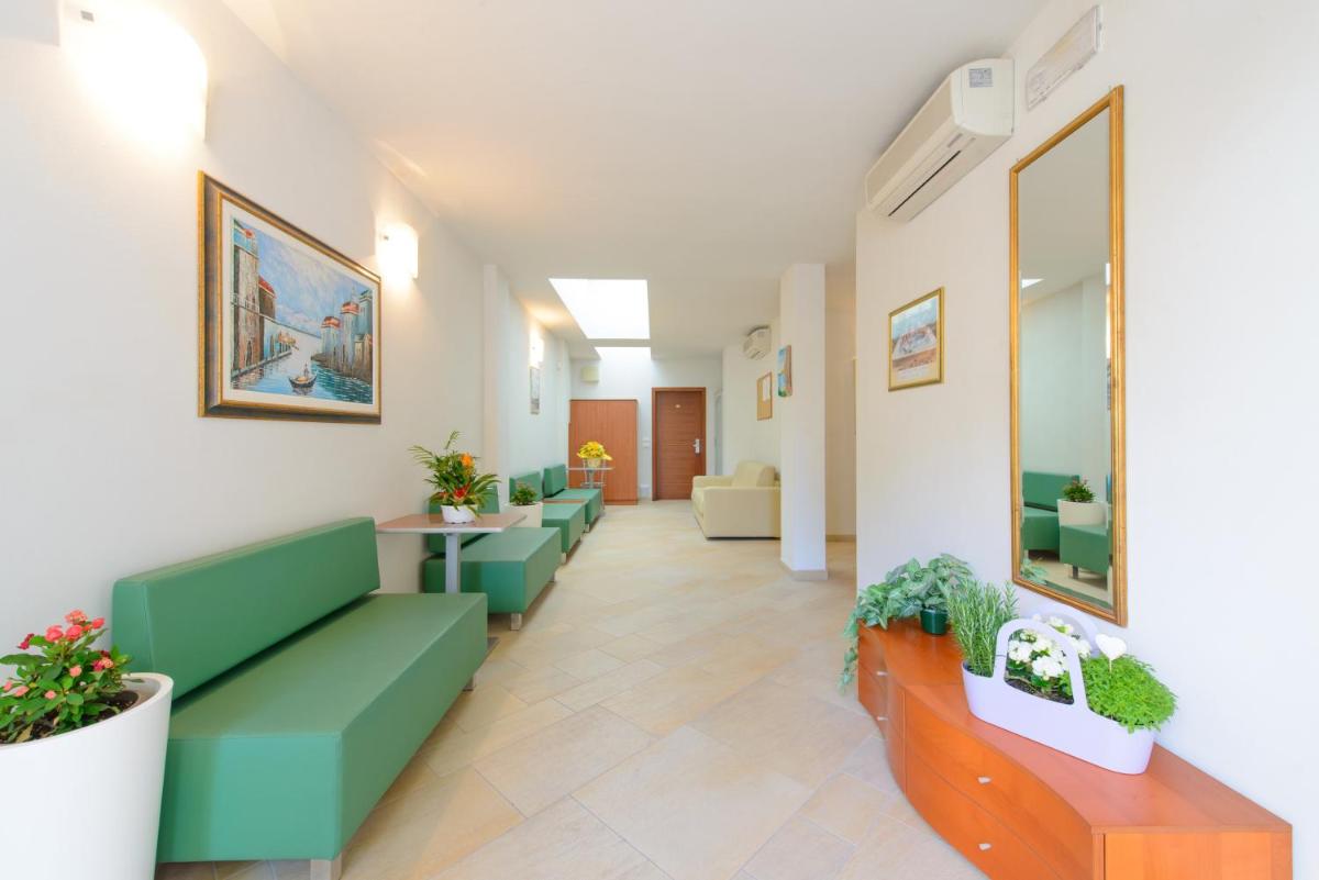 Charming studio in Rimini of 30 m² with bikes - Housity