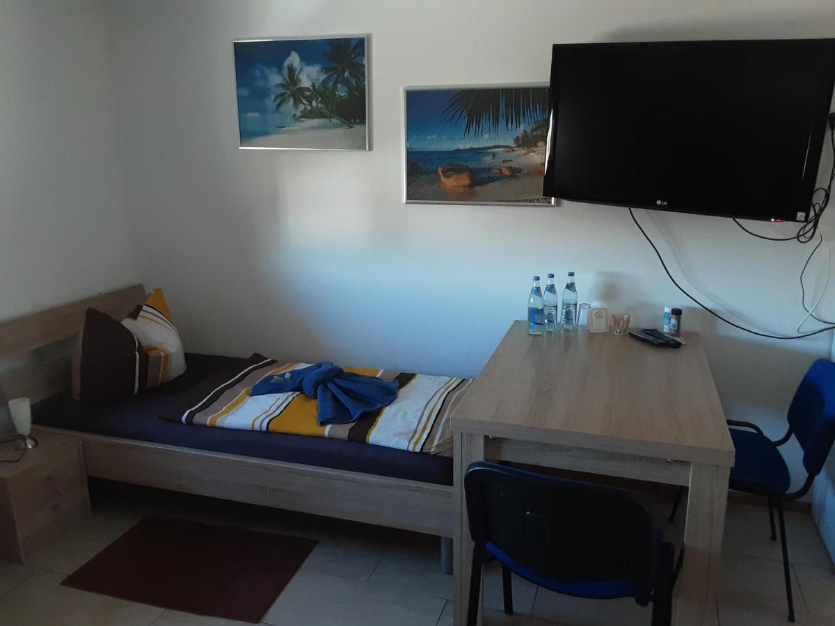 Pension Assmann - Housity