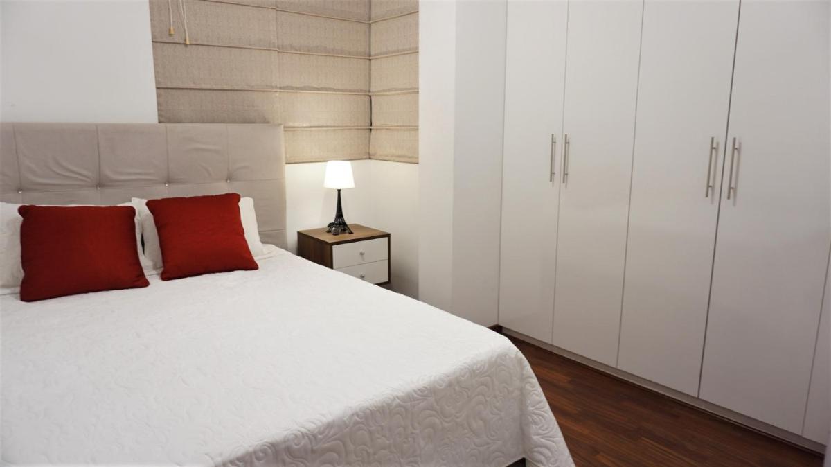 Suitetrails - APARTAMENTOS PRIVADOS - 10 minutos Aeropuerto Jorge Chavez Lima, Callao