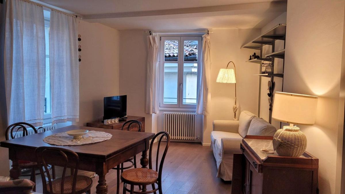 Lo Scricciolo - Housity