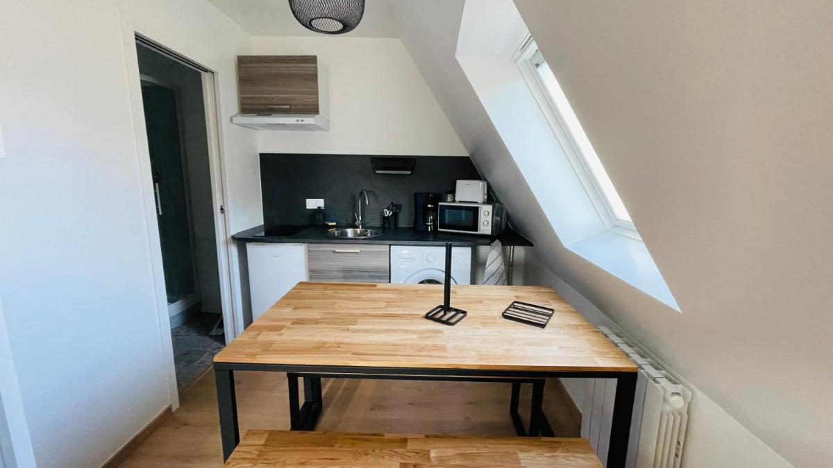 A la Clef - Charmant studio proche gare et centre - Idéal PRO & Couple - WIFI - Housity