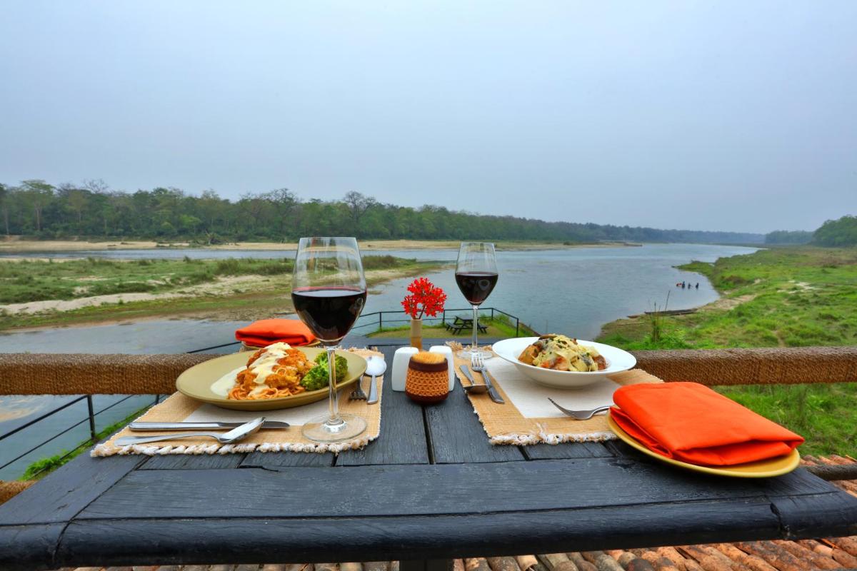 Jungle Villa Resort - Near Chitwan National Park - Housity
