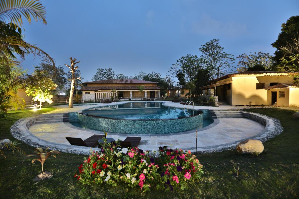 Jungle Villa Resort - Near Chitwan National Park - Housity