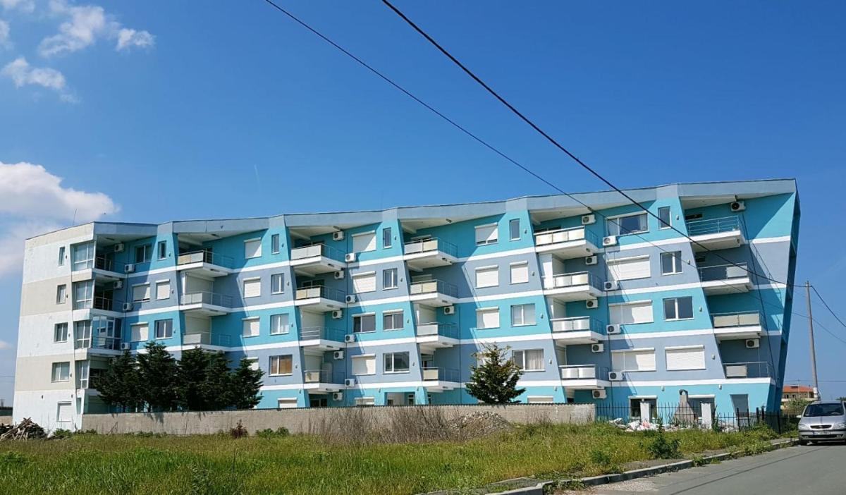 Complex Maria Residence Apartment-Next to Beach, Please Festival - Housity