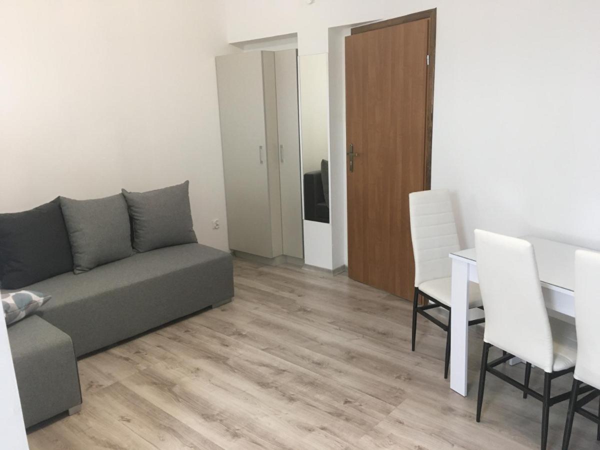 VOTIVI - Housity