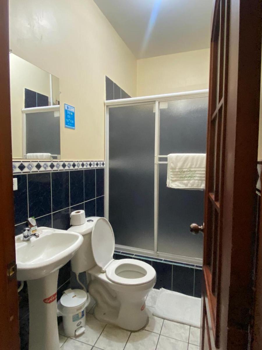 D’ RUIZ HOTEL - Housity