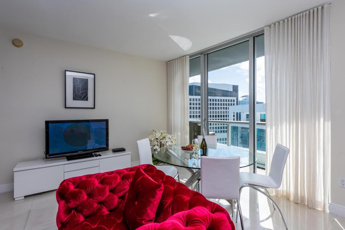 485 BRICKELL AVENUE - ICON Residence - Housity