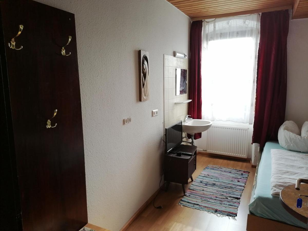 Gasthaus Zur Rose - Housity