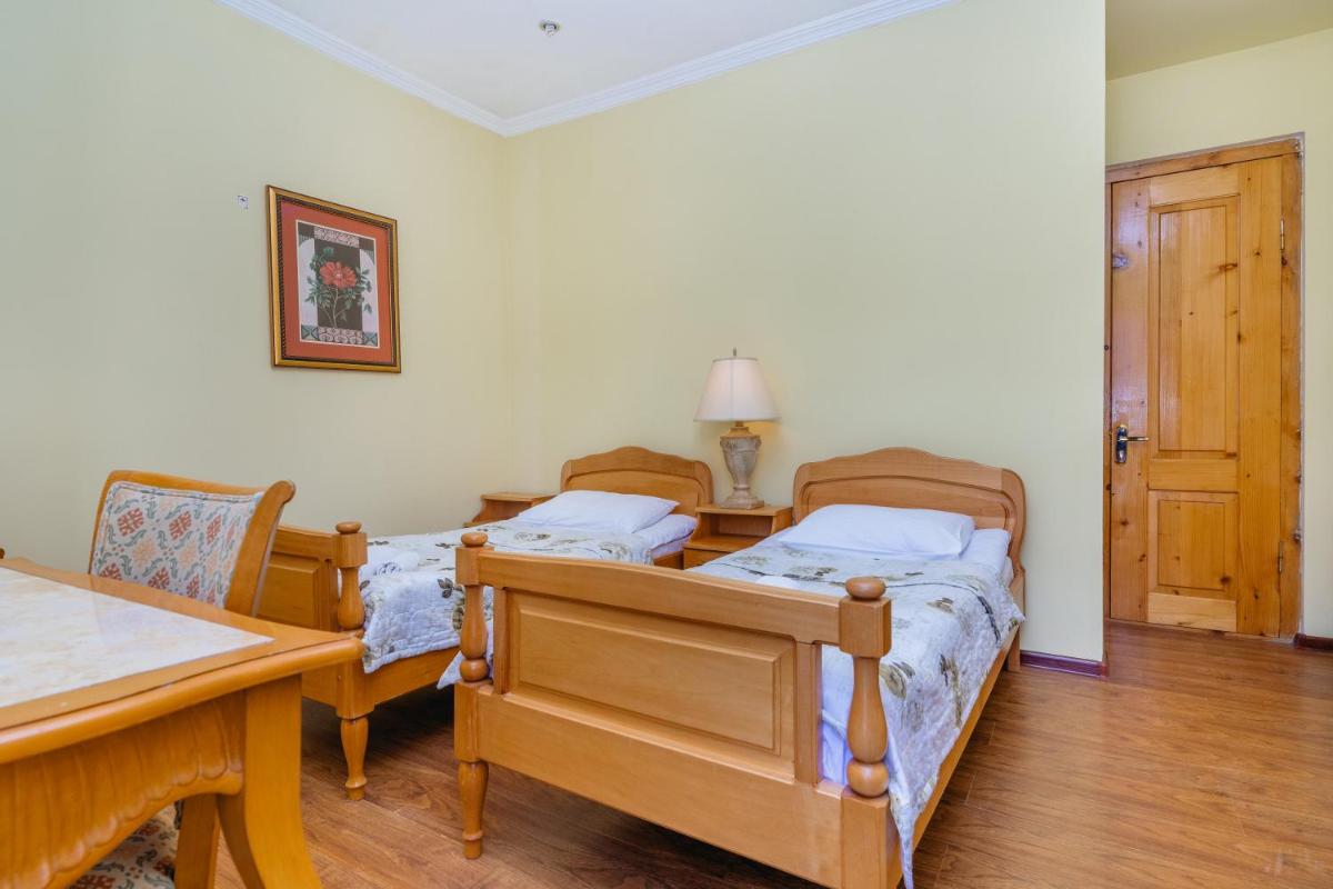 Hotel Lileo - Housity