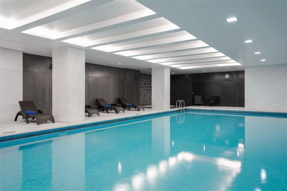 A piscina em ou perto de Hotel Marina Atlântico