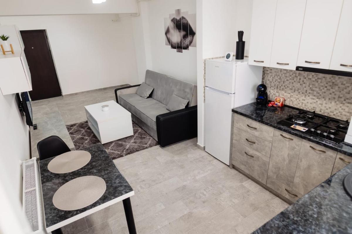 Home sweet home - Housity