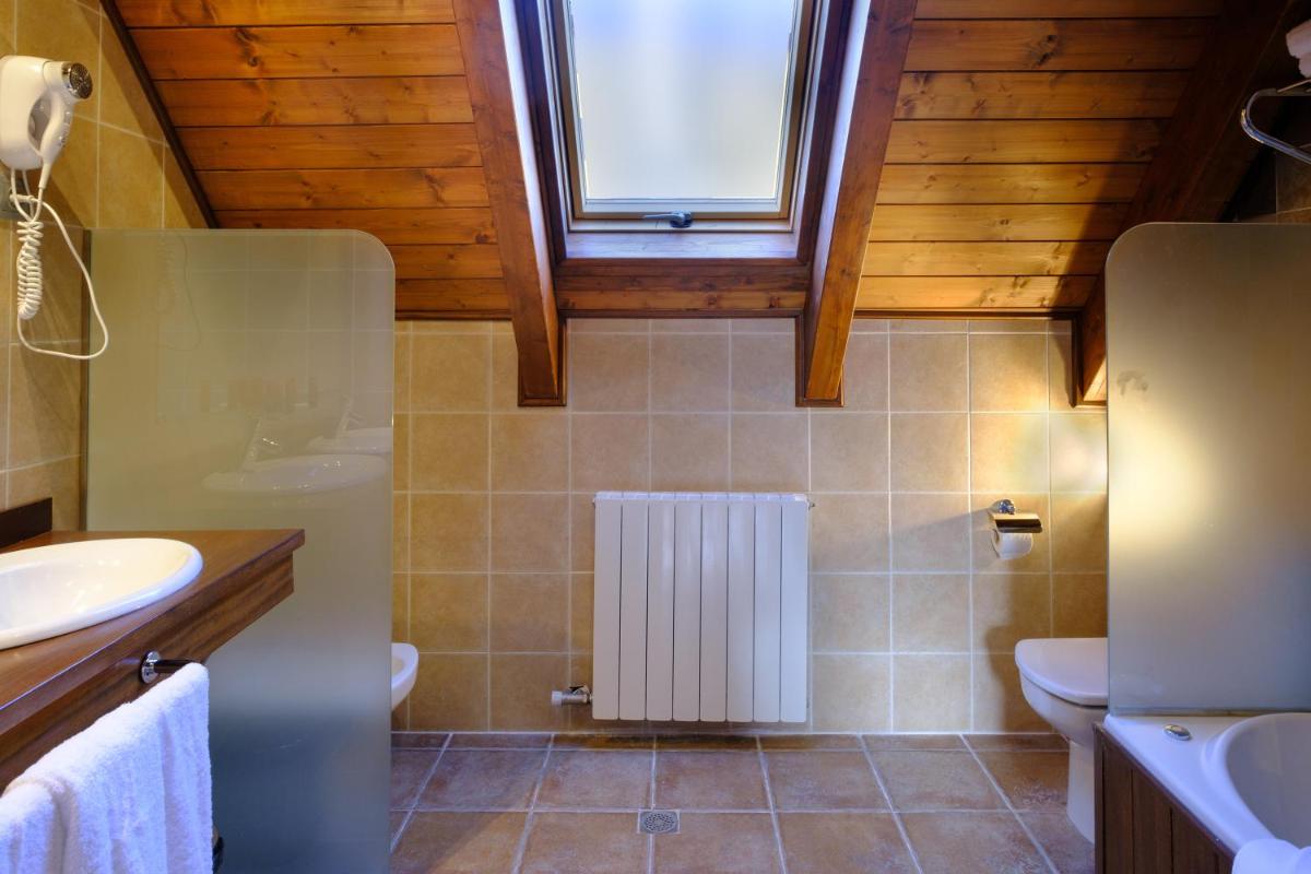Un baño de Snö Aragon Hills