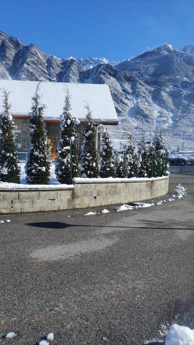 Appartement neuf dans maison - Housity