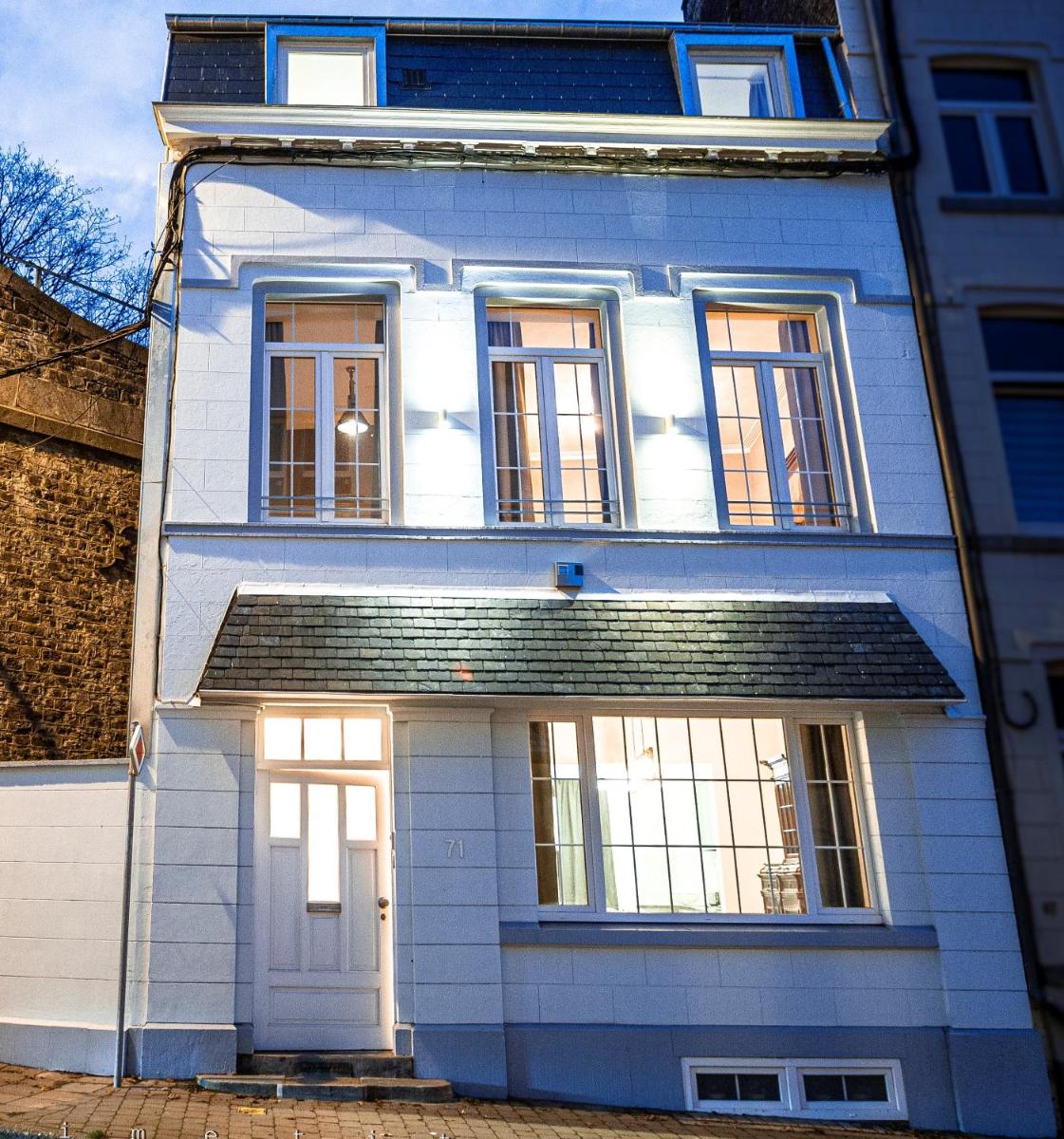 La Maison Bleue - Wellness - SPA - Housity