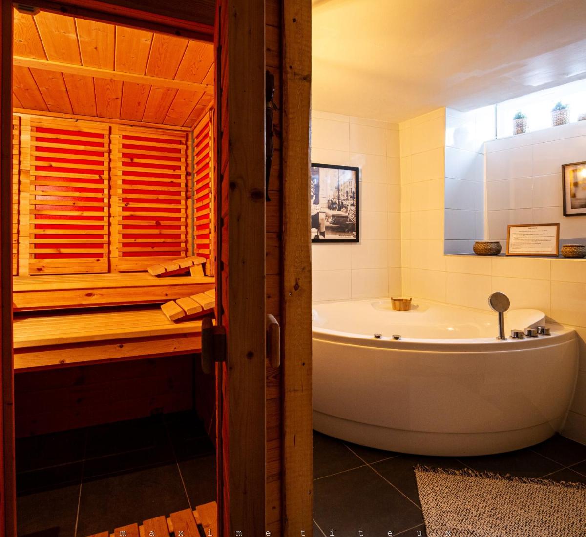 La Maison Bleue - Wellness - SPA - Housity