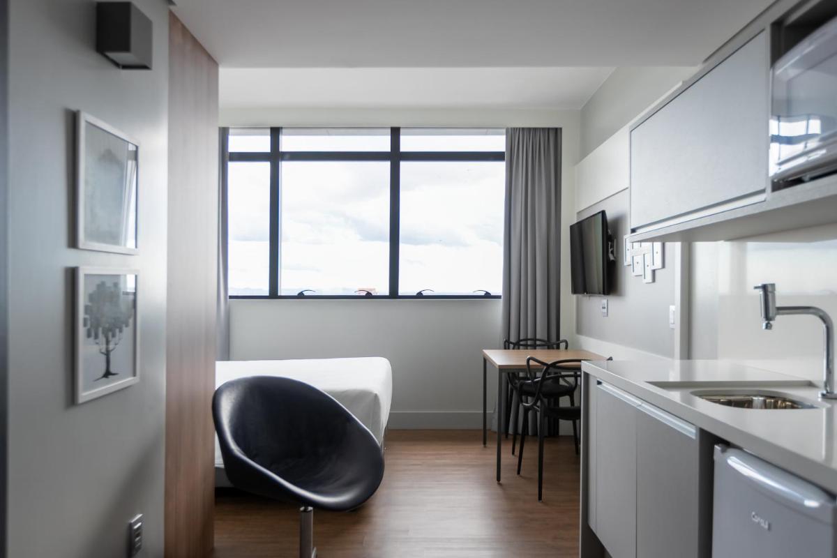 Studio Premium Batel - HSB010 - Housity