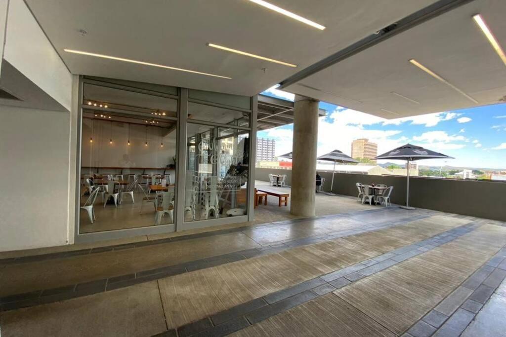 Urban Oasis Apartments at Freedom Plaza - Housity