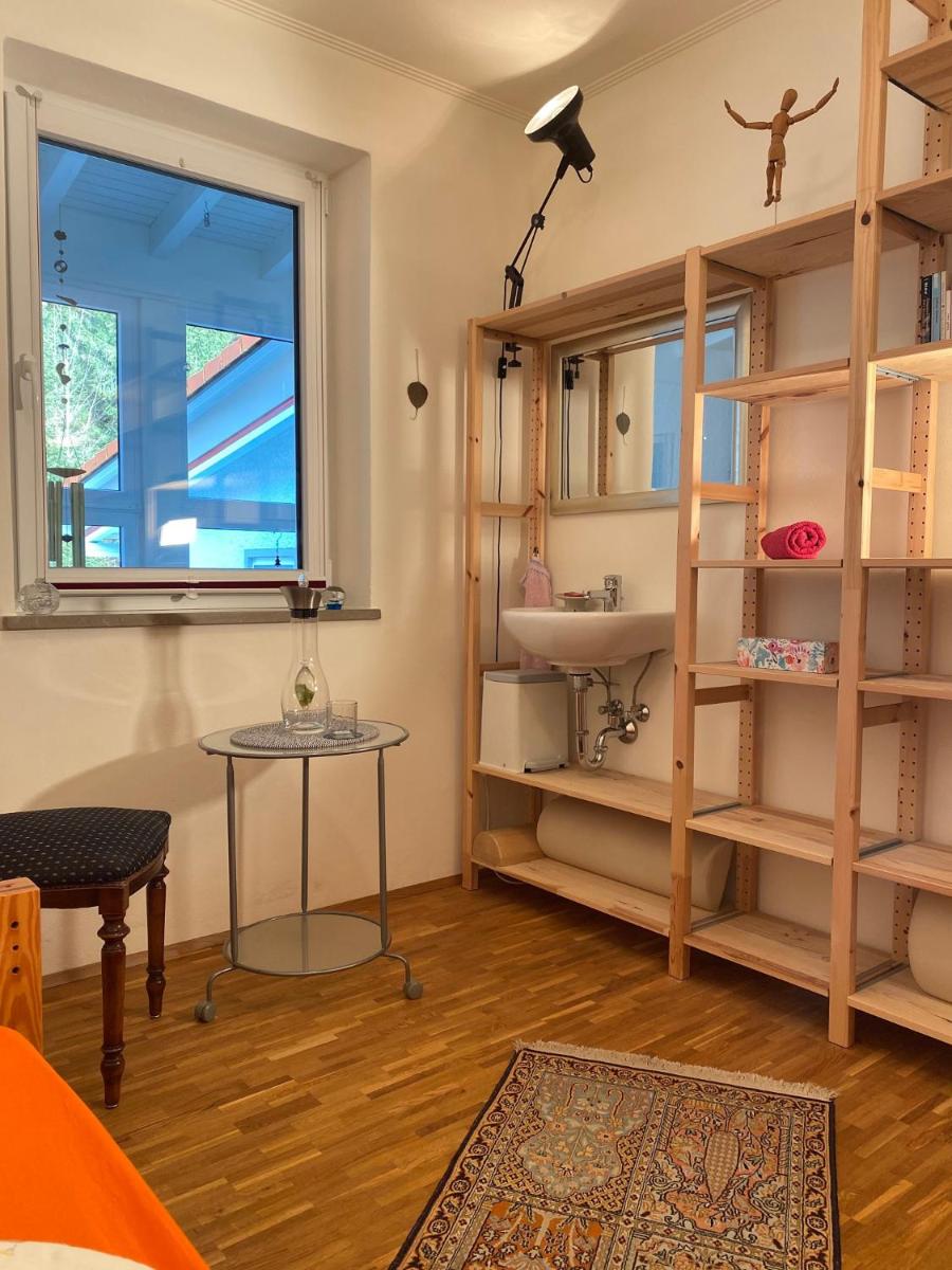 Ein Bett oder Betten in einem Zimmer der Unterkunft Haus am Waldpark
