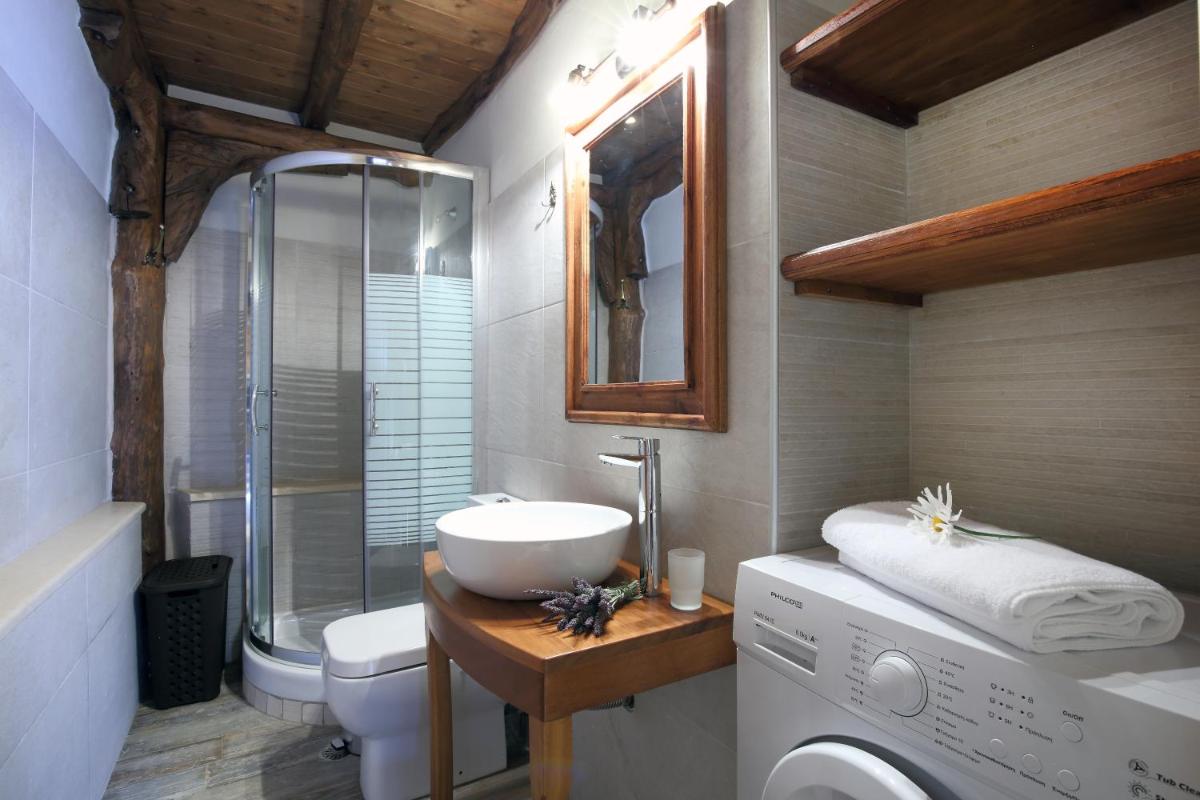 Matzanas House - Housity