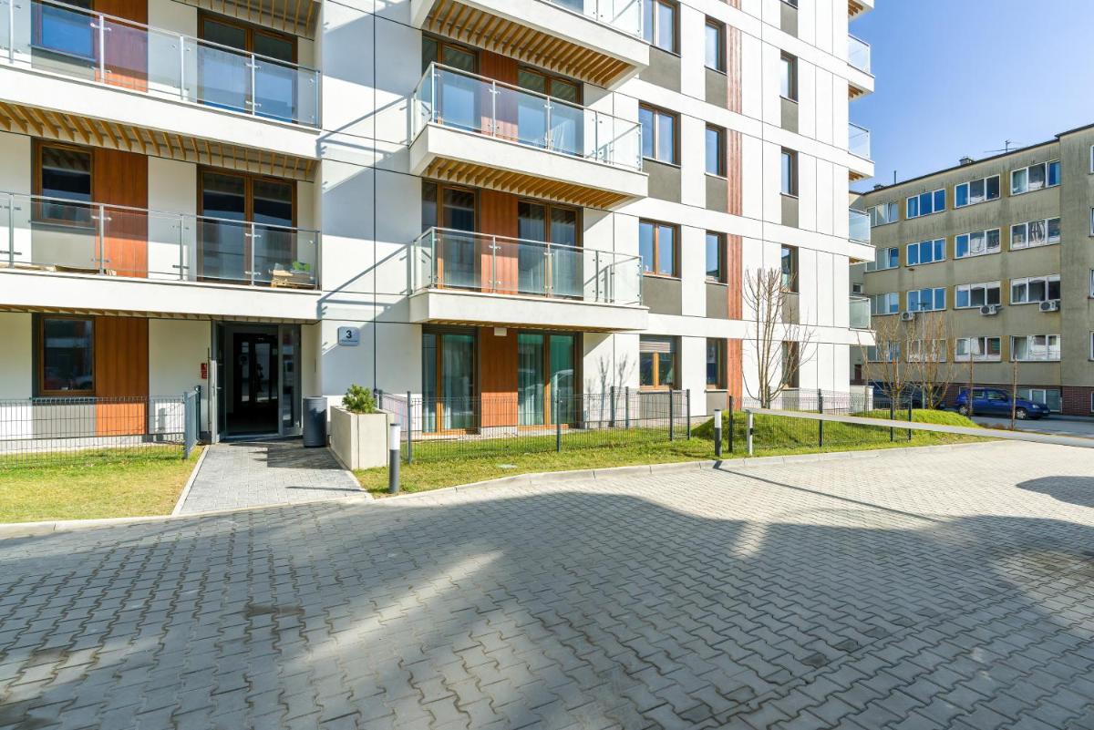 Premium Apartments Poznań Airport by Noclegi Renters - Housity