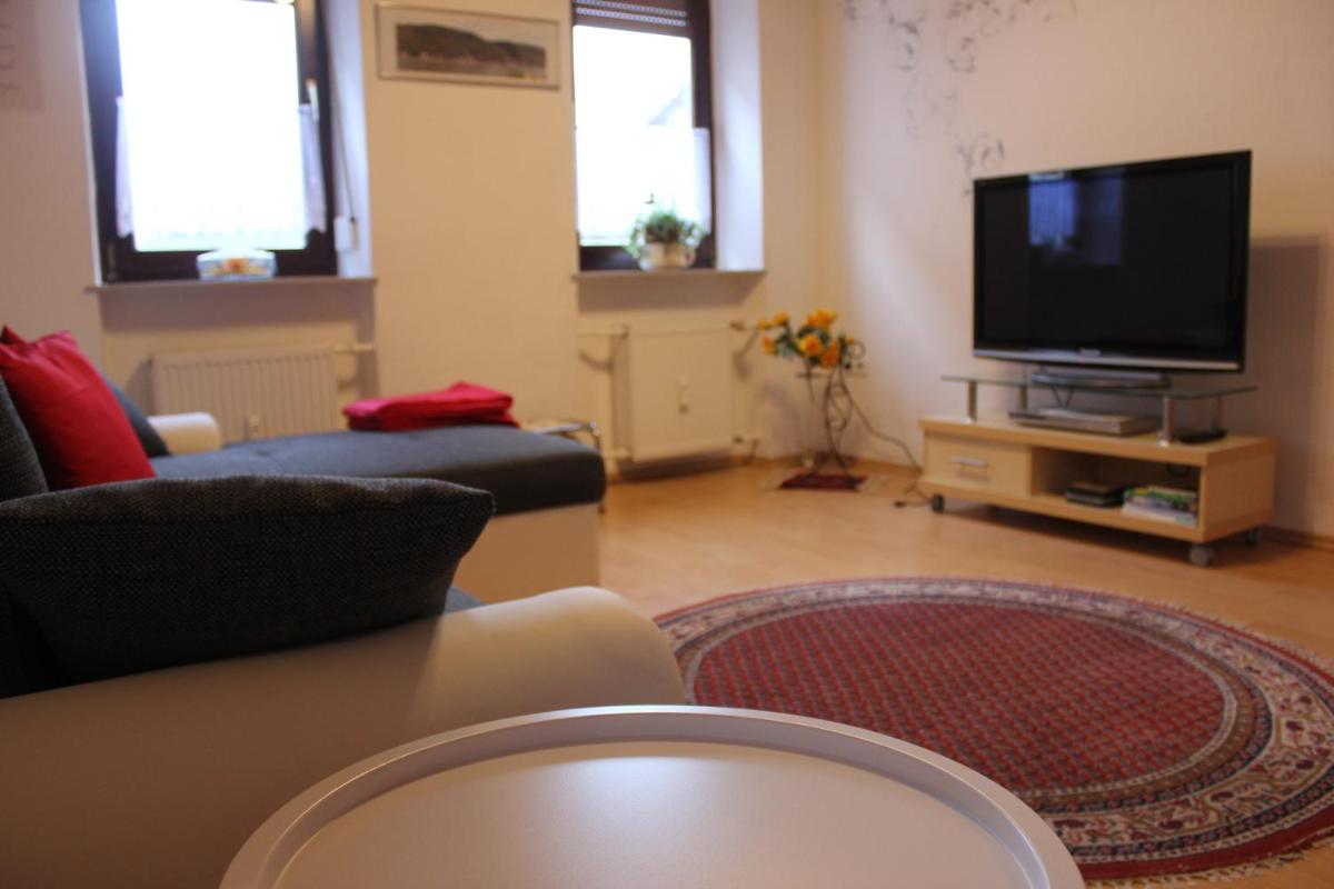 Ferienwohnung Rosemarie - Housity